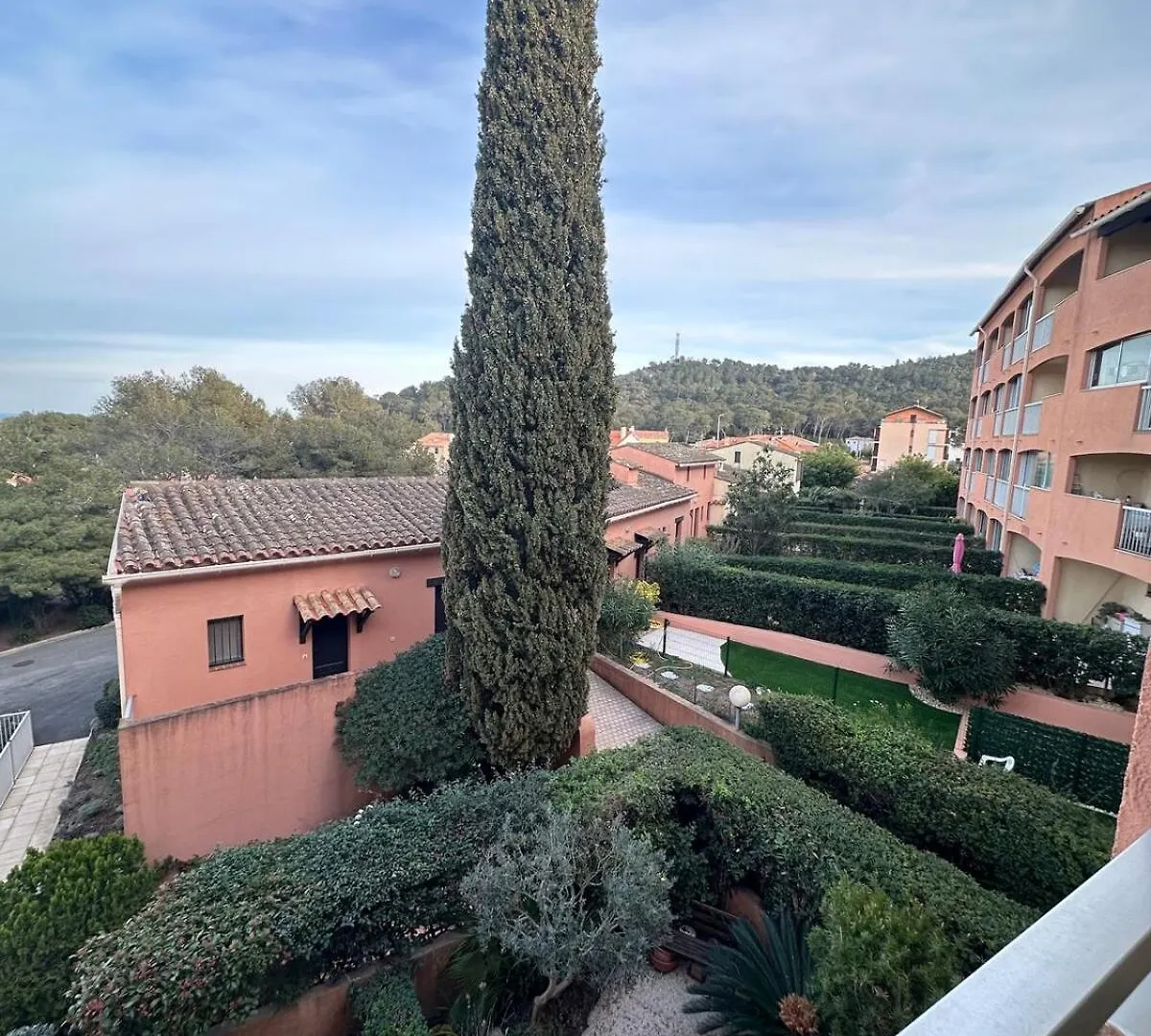 Cozy Studio For 3 People Saint-Raphael  France