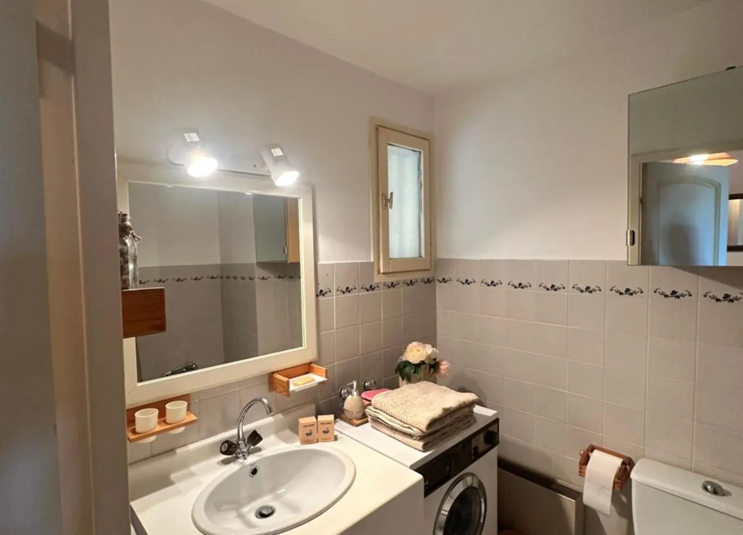 Lägenhet Cozy Studio For 3 People Saint-Raphaël